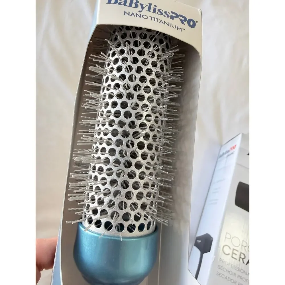 BaByliss Bundle | PRO Ceramix Xtreme Hair Dryer Blk & Nano Titanium Round Brush